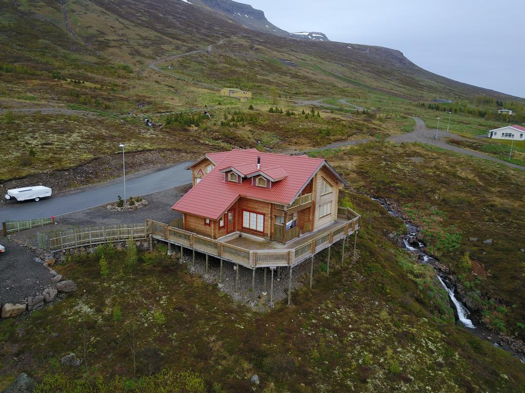 Family Home Faskrudsfjordur Eksteriør bilde